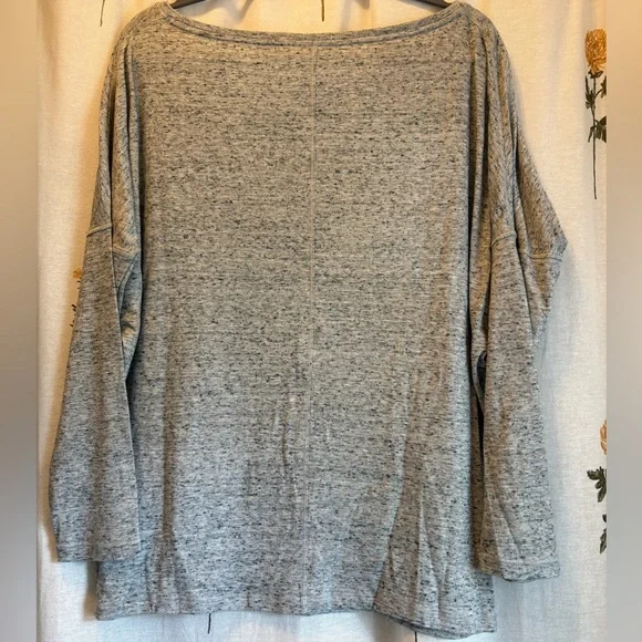 Athleta lightweight gray top - Picture 2 of 5